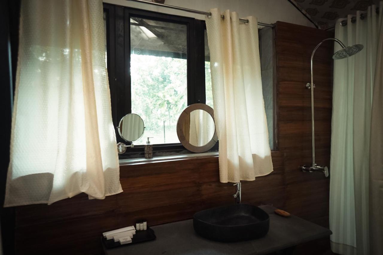 La Selva Resort, Pench National Park Khawasa ภายนอก รูปภาพ