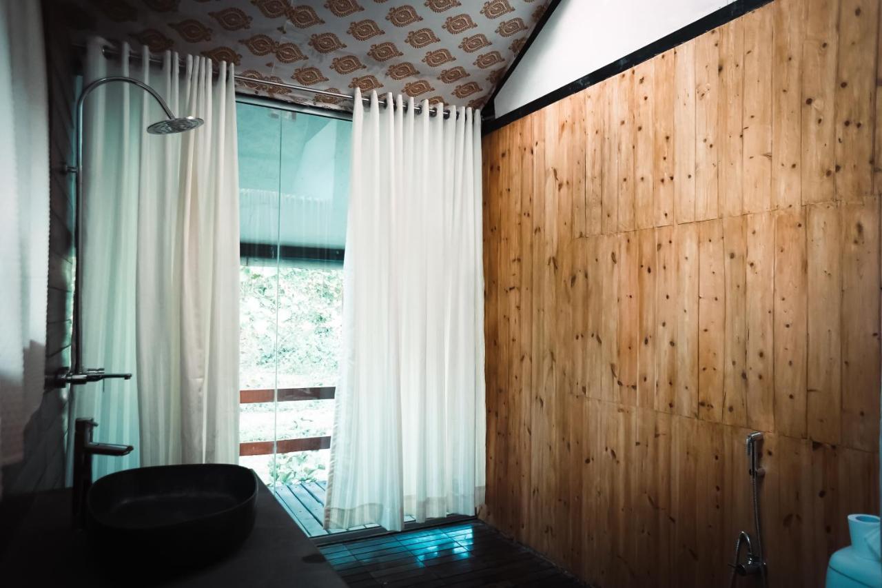 La Selva Resort, Pench National Park Khawasa ภายนอก รูปภาพ